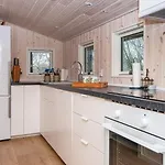 Prázdninový dům 6 Person In Borkop-by Traum *